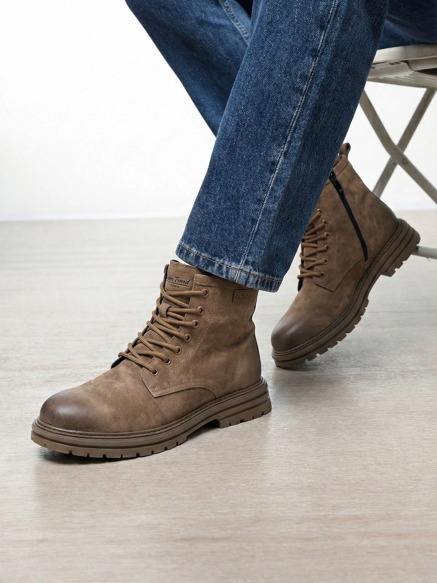 Ботинки цвета хаки на рельефной подошве